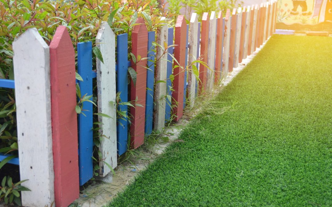 fence with artificial grass